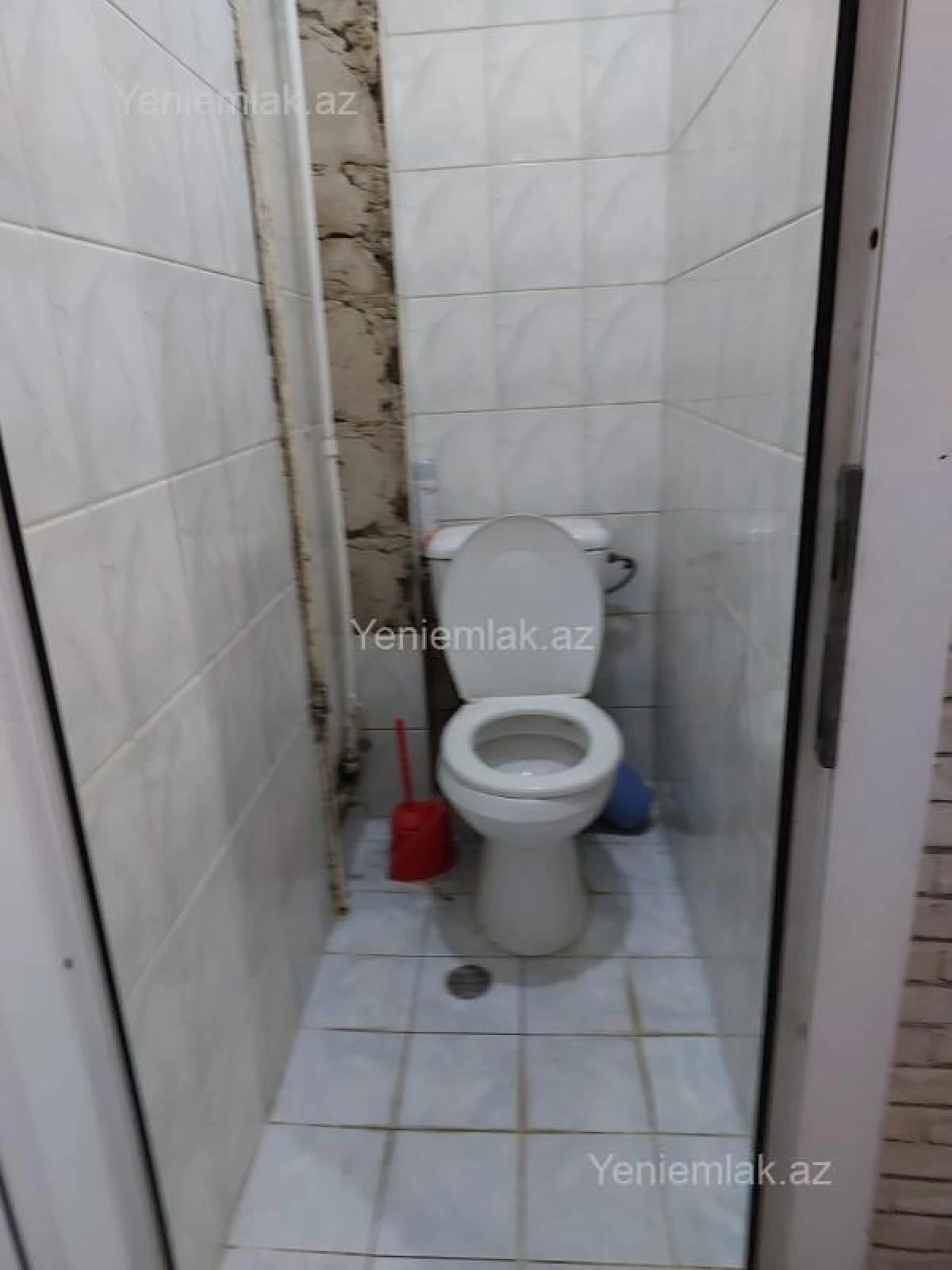 Satılır 2 otaqlı köhnə tikili 56 m²
