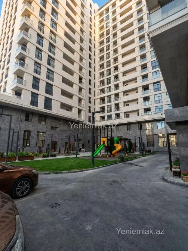Satılır 2 otaqlı yeni tikili 74 m²