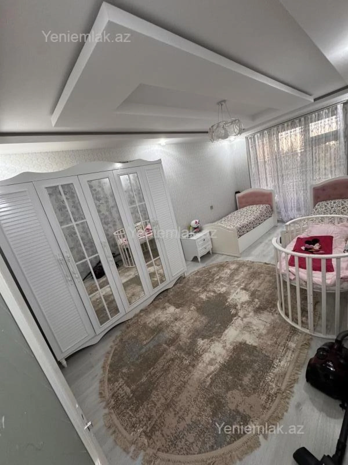 Satılır 3 otaqlı köhnə tikili 100 m²