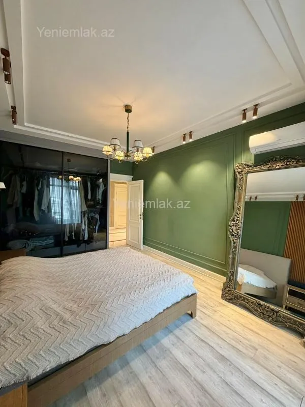 Satılır 3 otaqlı yeni tikili 145 m²