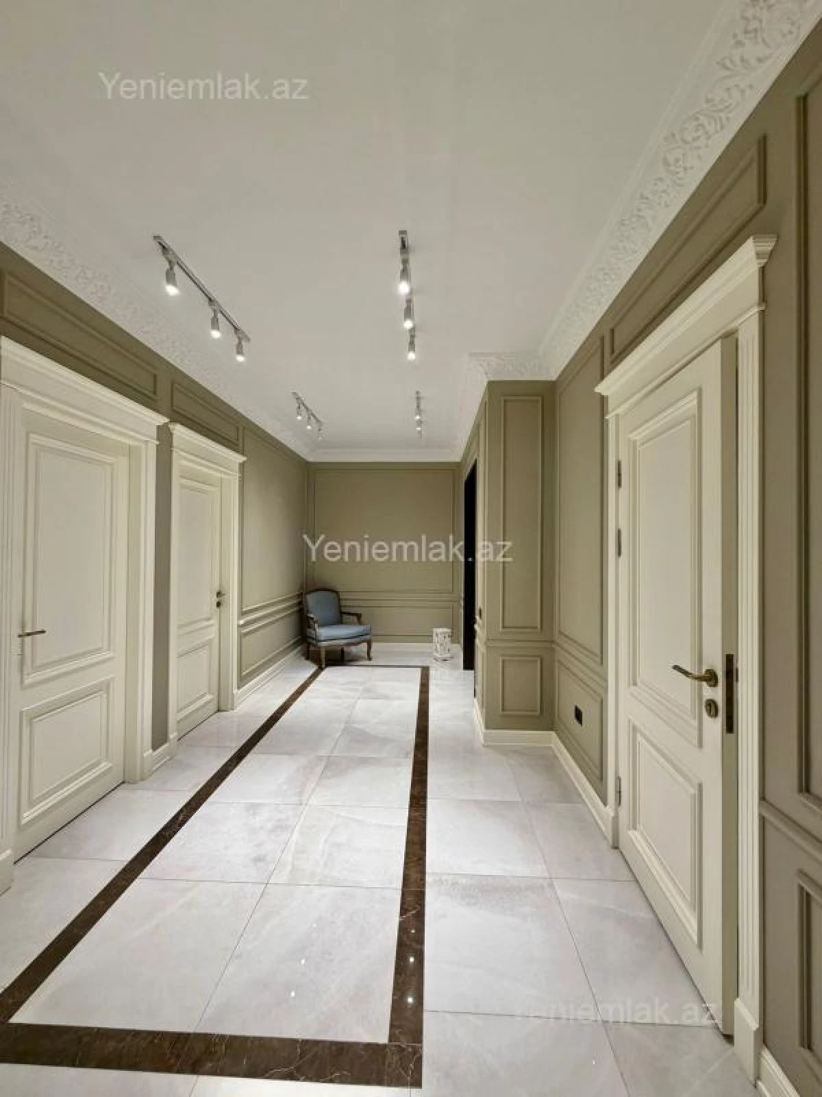 Satılır 3 otaqlı yeni tikili 145 m²