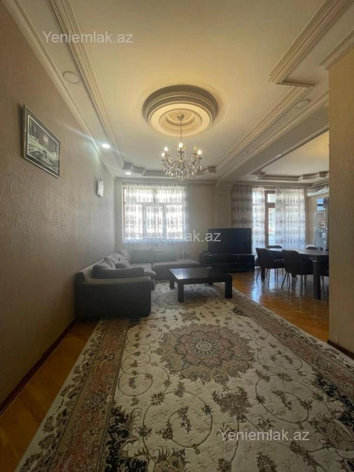 Satılır 5 otaqlı yeni tikili 250 m²