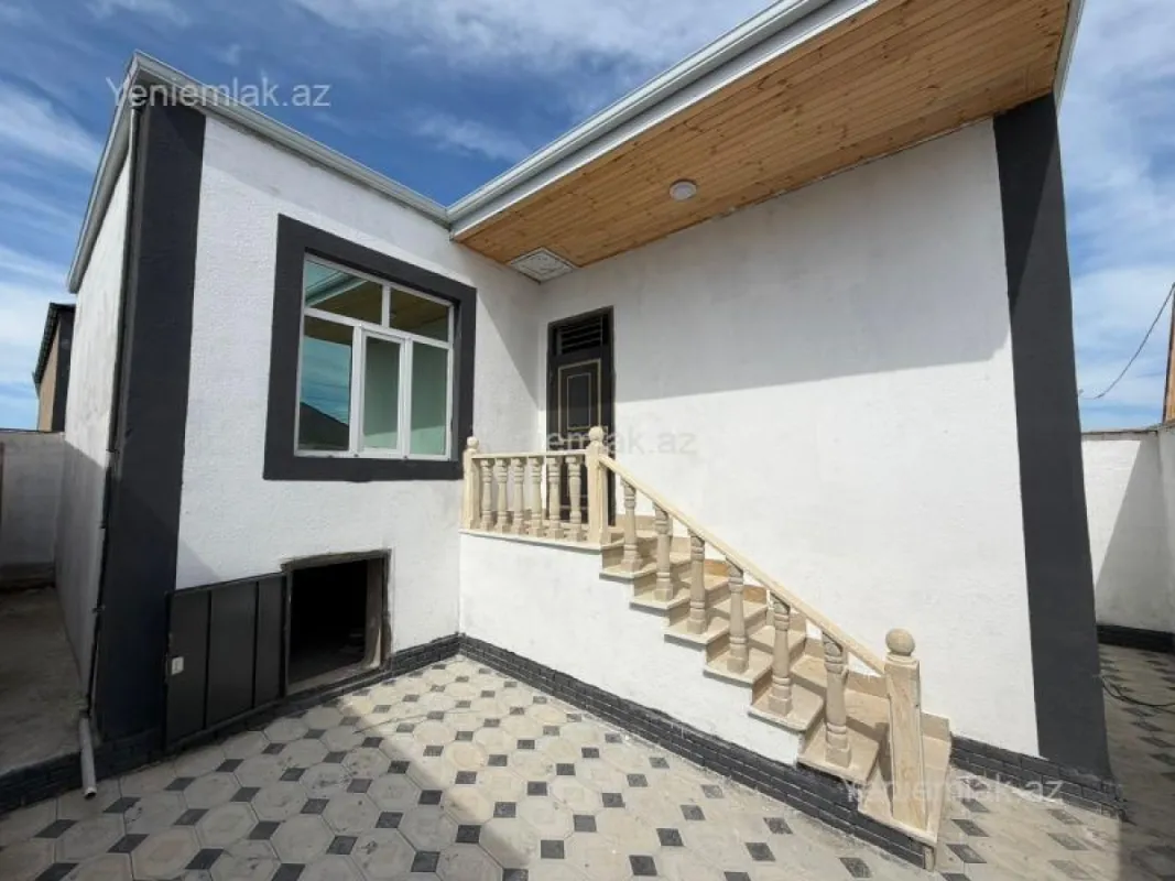 Satılır 2 otaqlı həyət evi 55 m²