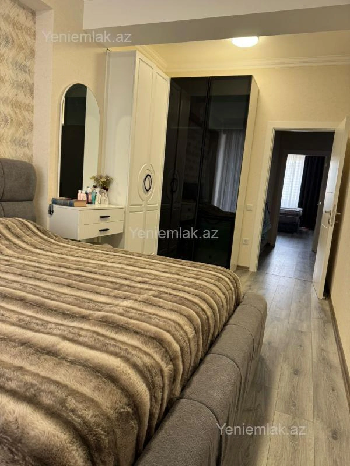 Satılır 3 otaqlı yeni tikili 96 m²