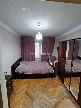 Satılır 2 otaqlı köhnə tikili 60 m²