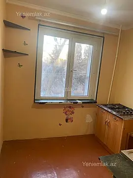 Satılır 1 otaqlı köhnə tikili 31 m²