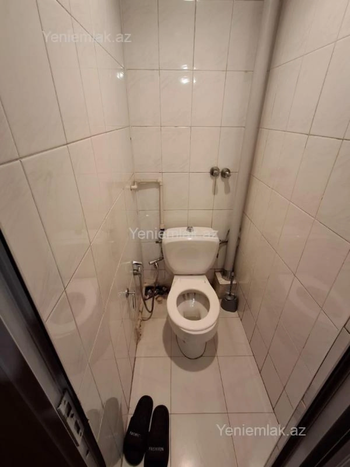 Satılır 2 otaqlı köhnə tikili 56 m²