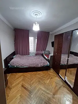 Satılır 2 otaqlı köhnə tikili 56 m²