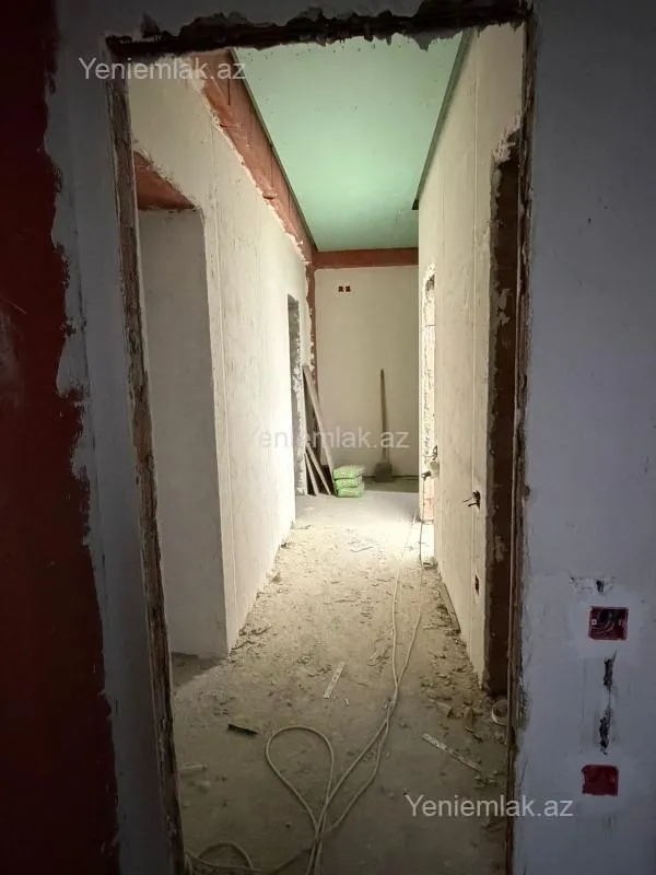 Satılır 3 otaqlı yeni tikili 103 m²