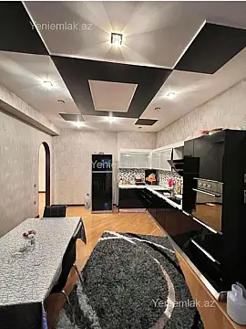 Satılır 3 otaqlı yeni tikili 140 m²