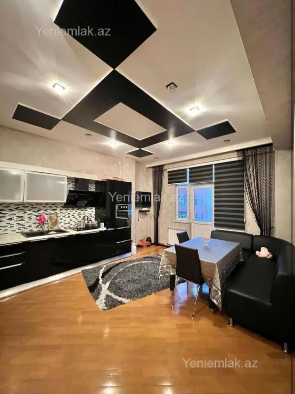 Satılır 3 otaqlı yeni tikili 140 m²