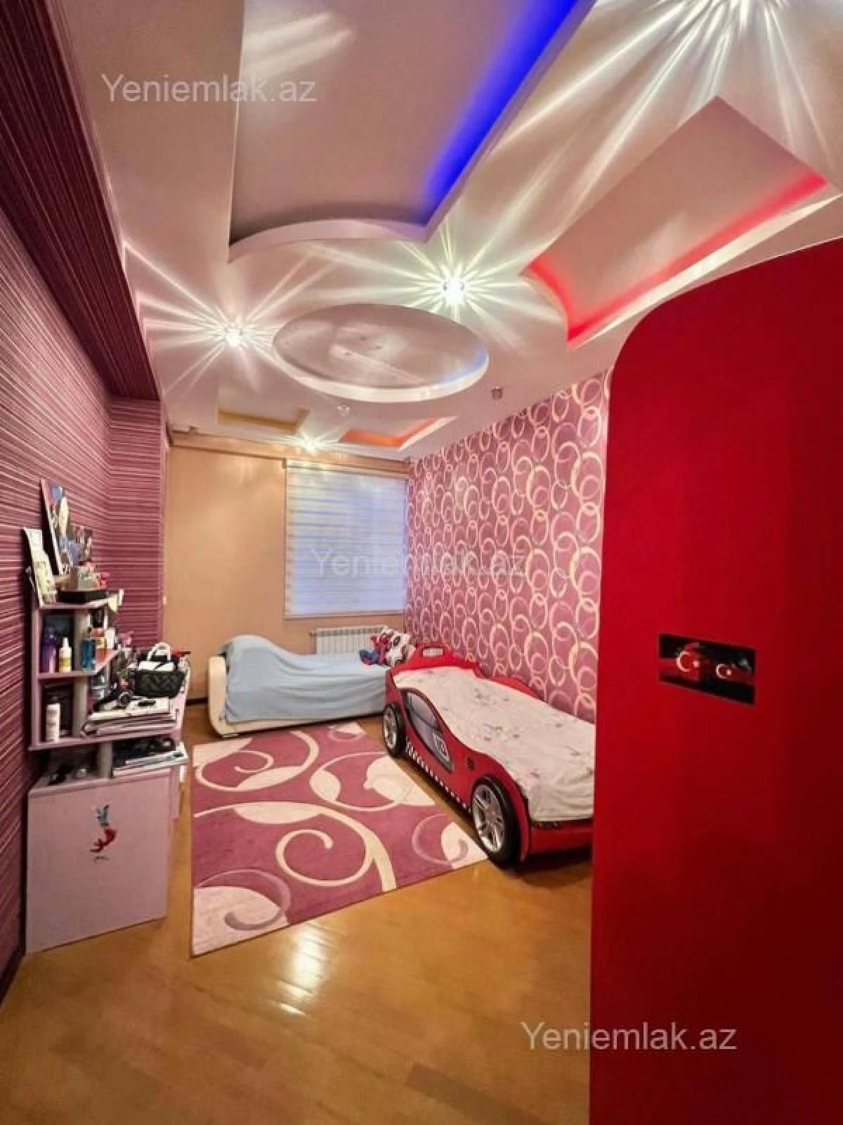 Satılır 3 otaqlı yeni tikili 140 m²