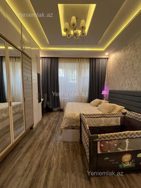 Satılır 4 otaqlı həyət evi 100 m²