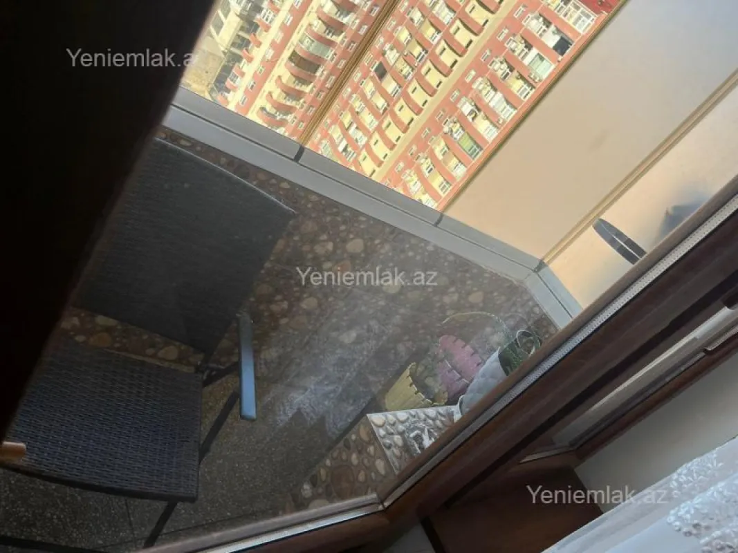 Satılır 3 otaqlı yeni tikili 120 m²