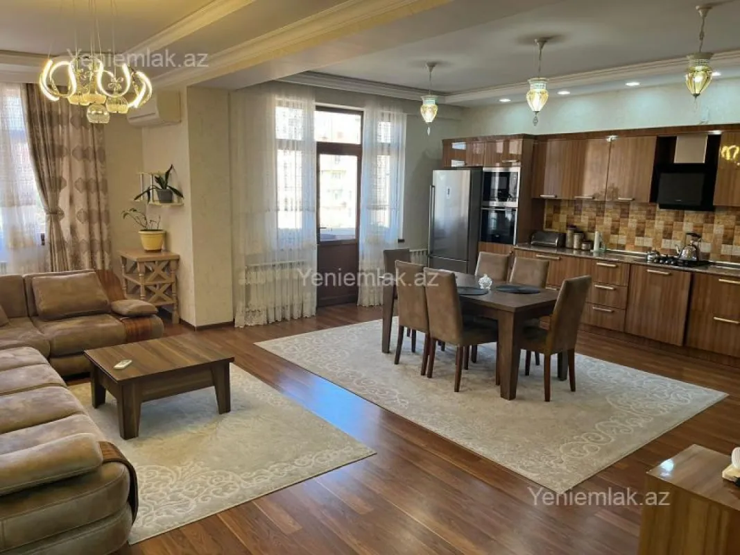 Satılır 3 otaqlı yeni tikili 120 m²