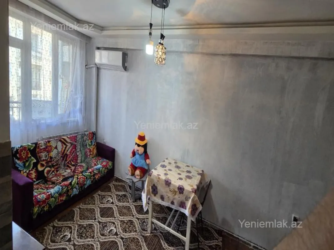 Satılır 2 otaqlı yeni tikili 50 m²
