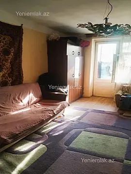 Satılır 1 otaqlı köhnə tikili 44 m²