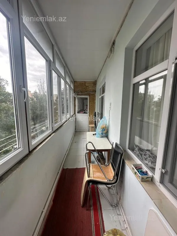 Satılır 5 otaqlı köhnə tikili 125 m²