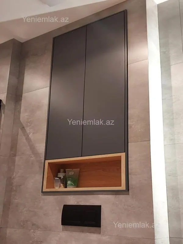 Satılır 3 otaqlı yeni tikili 130 m²