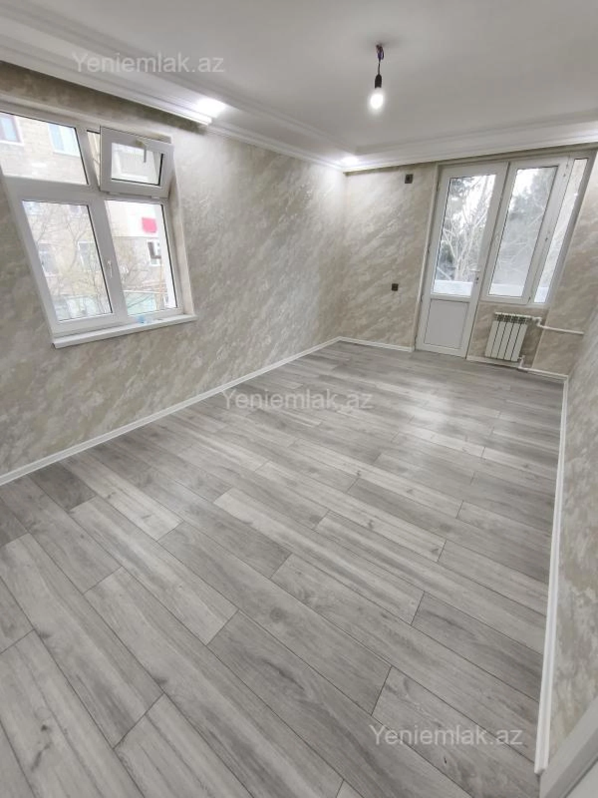 Satılır 1 otaqlı köhnə tikili 30 m²