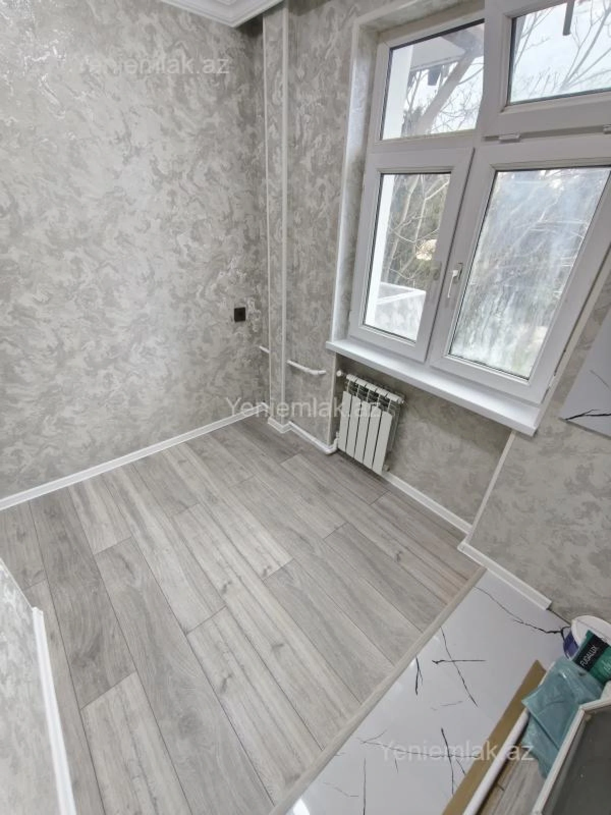 Satılır 1 otaqlı köhnə tikili 30 m²