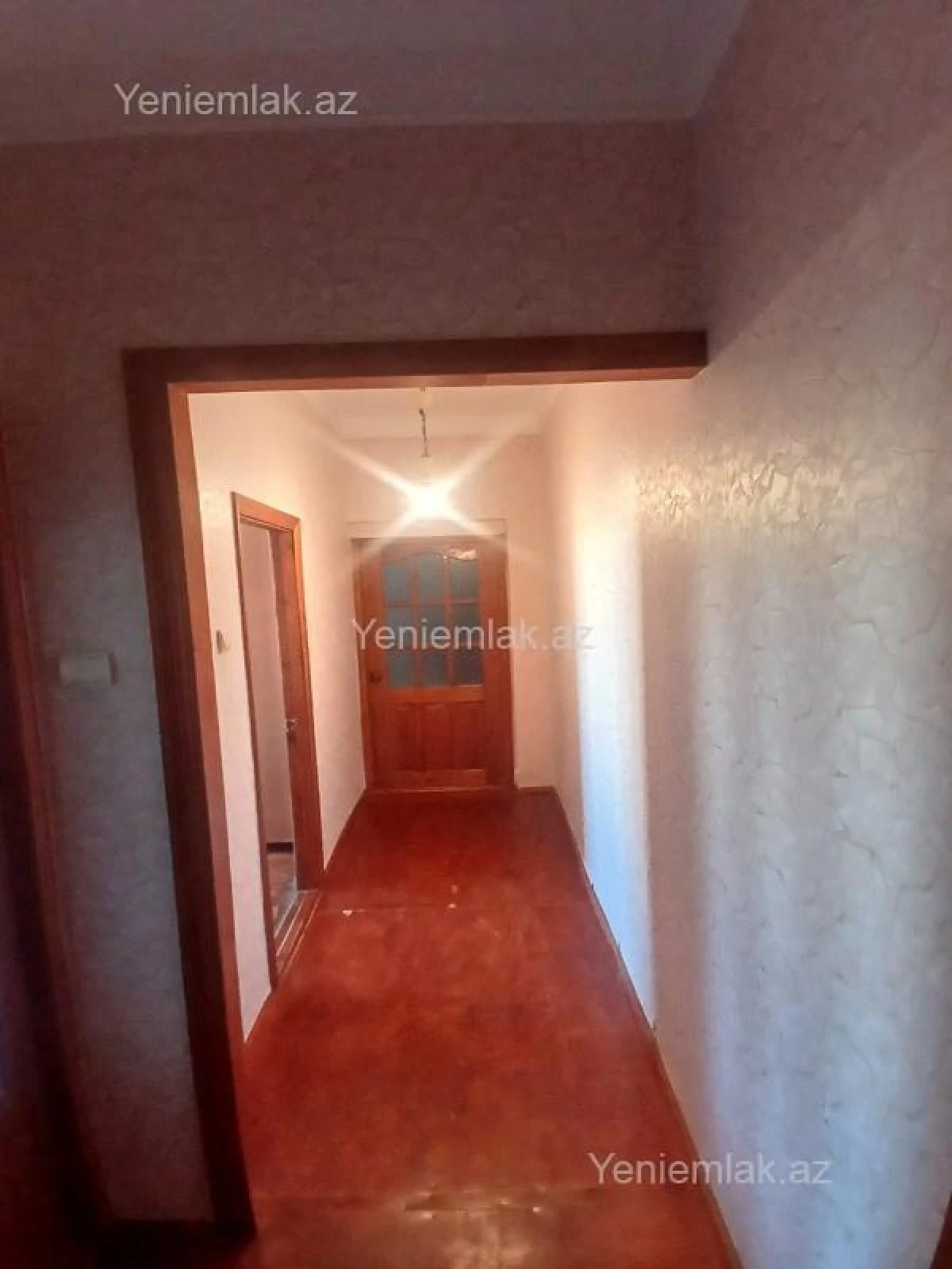 Satılır 4 otaqlı köhnə tikili 93 m²