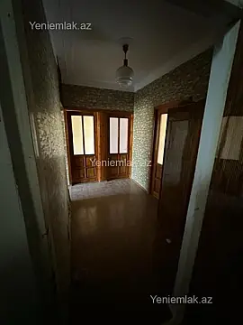 Satılır 3 otaqlı köhnə tikili 80 m²