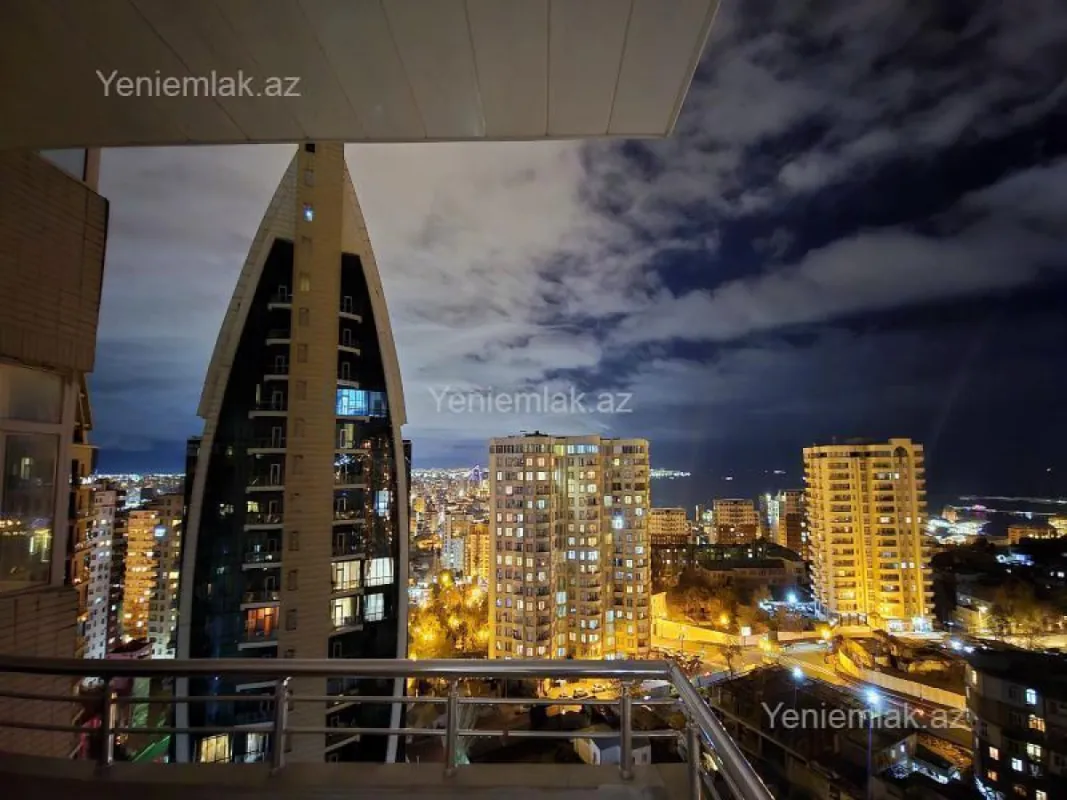 Satılır 3 otaqlı yeni tikili 147 m²