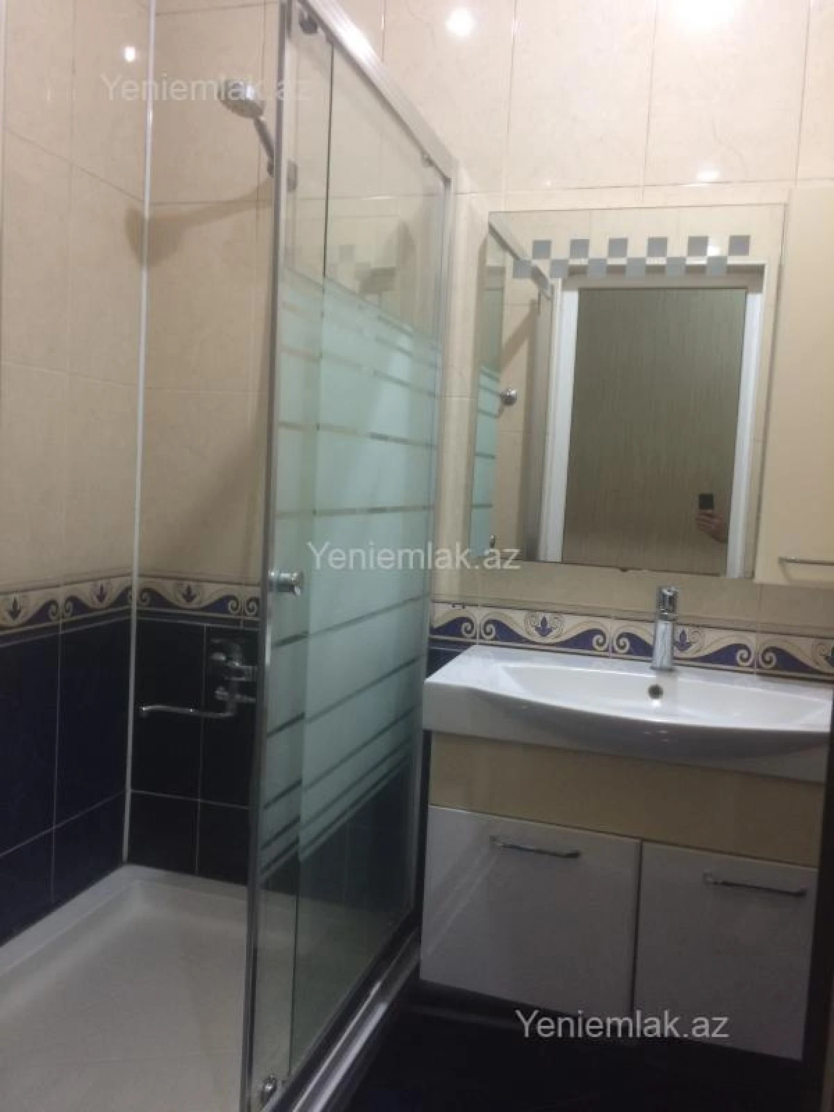 Satılır 4 otaqlı köhnə tikili 90 m²