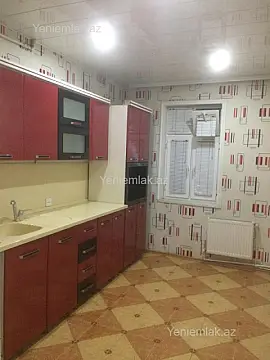 Satılır 4 otaqlı köhnə tikili 90 m²