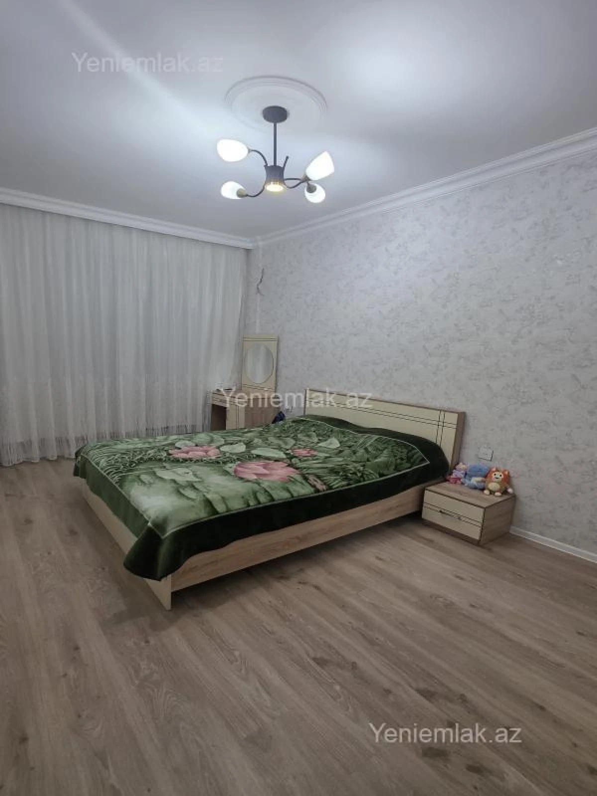 Satılır 2 otaqlı yeni tikili 61 m²