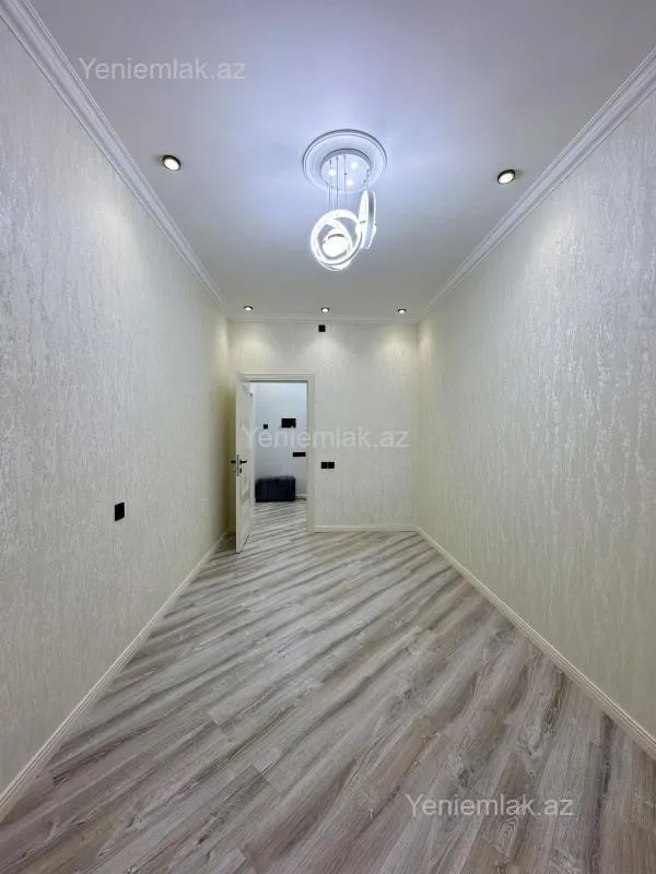 Satılır 3 otaqlı yeni tikili 105 m²