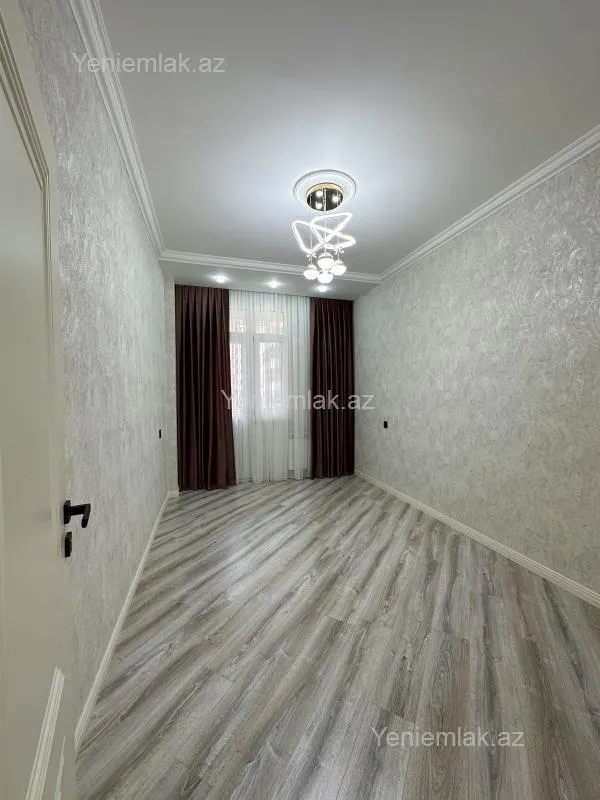 Satılır 3 otaqlı yeni tikili 105 m²
