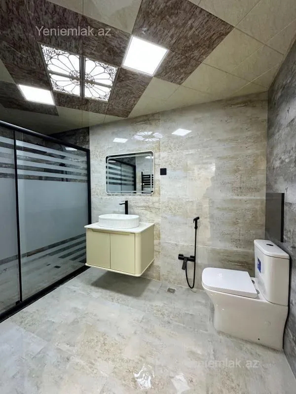 Satılır 3 otaqlı yeni tikili 105 m²