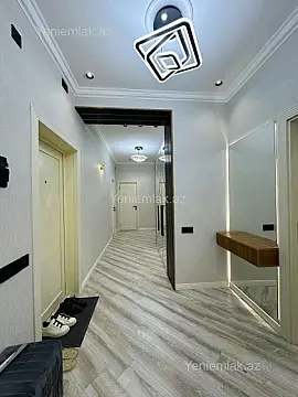 Satılır 3 otaqlı yeni tikili 105 m²