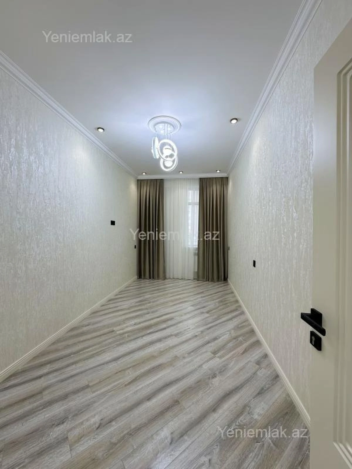 Satılır 3 otaqlı yeni tikili 105 m²