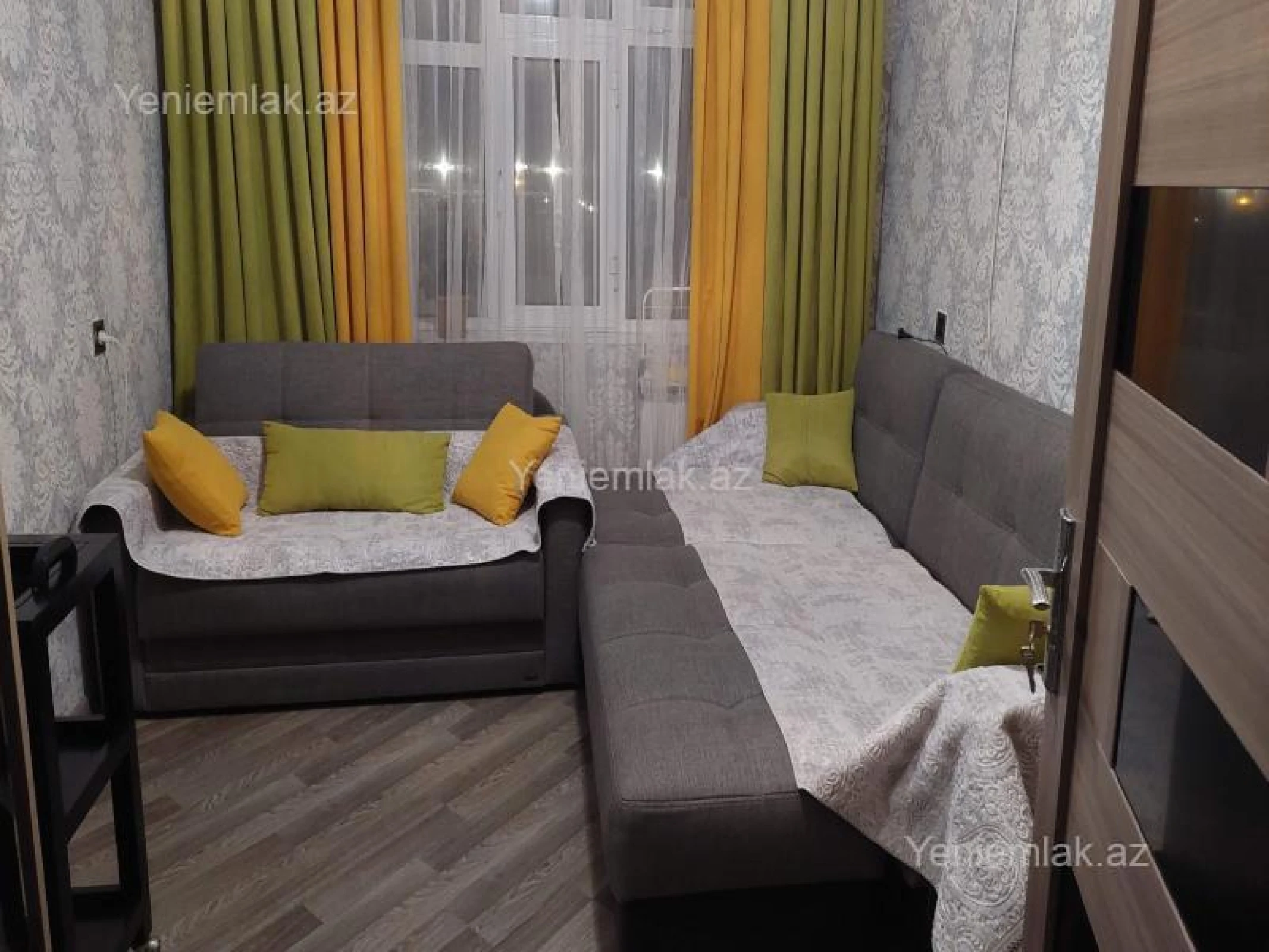 Satılır 2 otaqlı köhnə tikili 60 m²