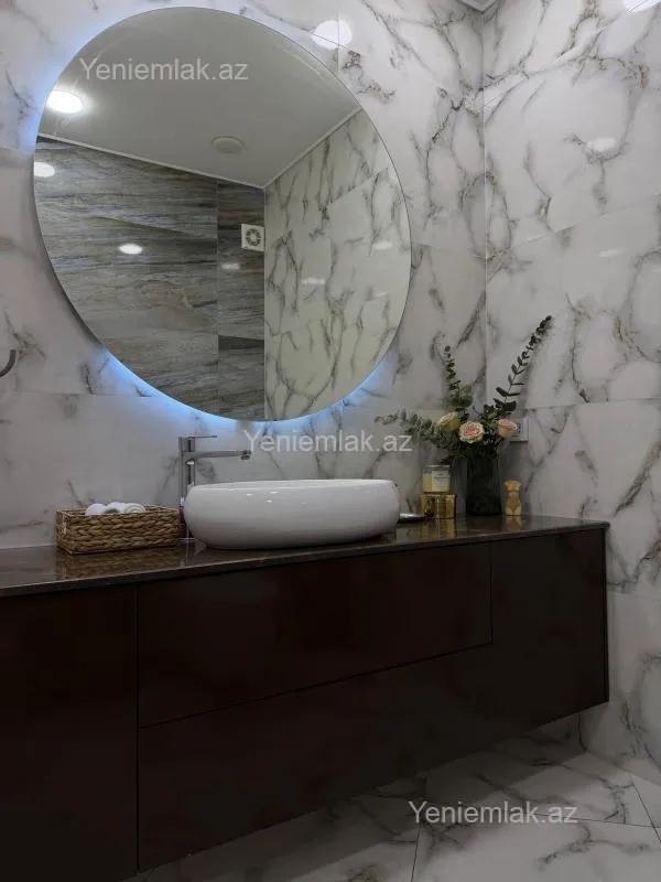 Satılır 3 otaqlı yeni tikili 89.5 m²