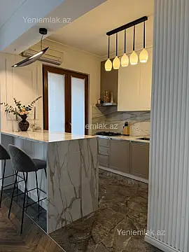Satılır 3 otaqlı yeni tikili 89.5 m²