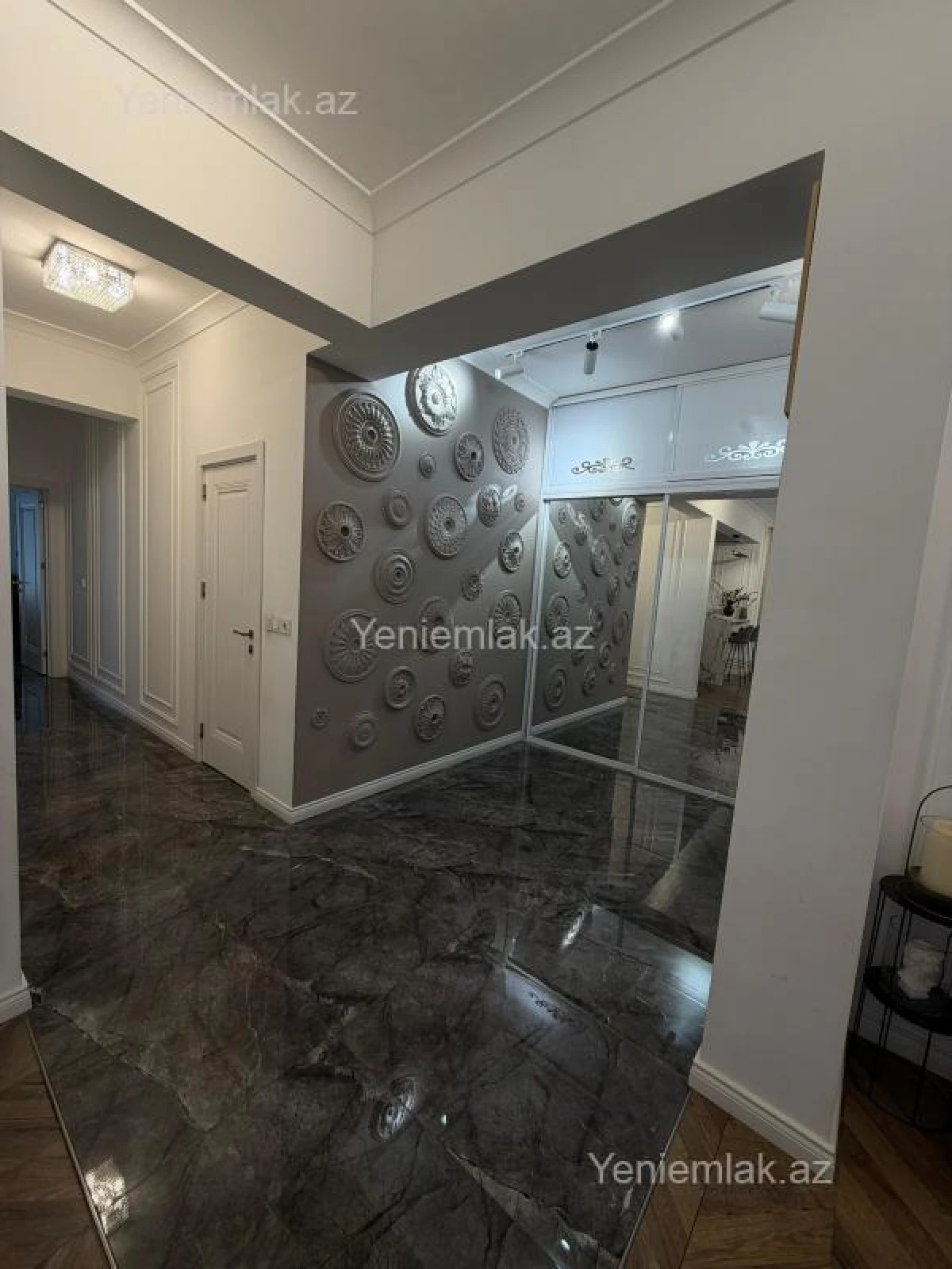 Satılır 3 otaqlı yeni tikili 89.5 m²