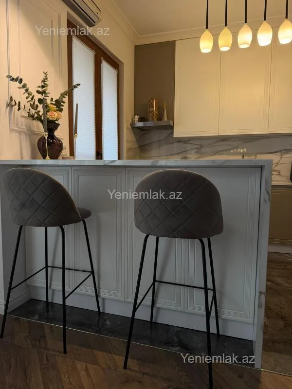 Satılır 3 otaqlı yeni tikili 89.5 m²