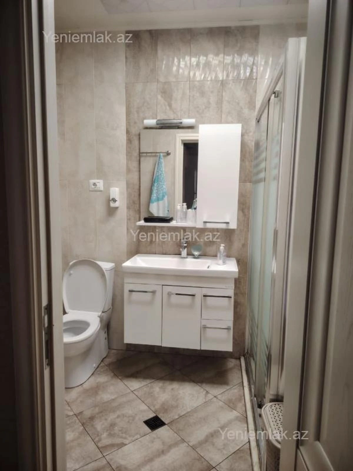 Satılır 2 otaqlı yeni tikili 63 m²