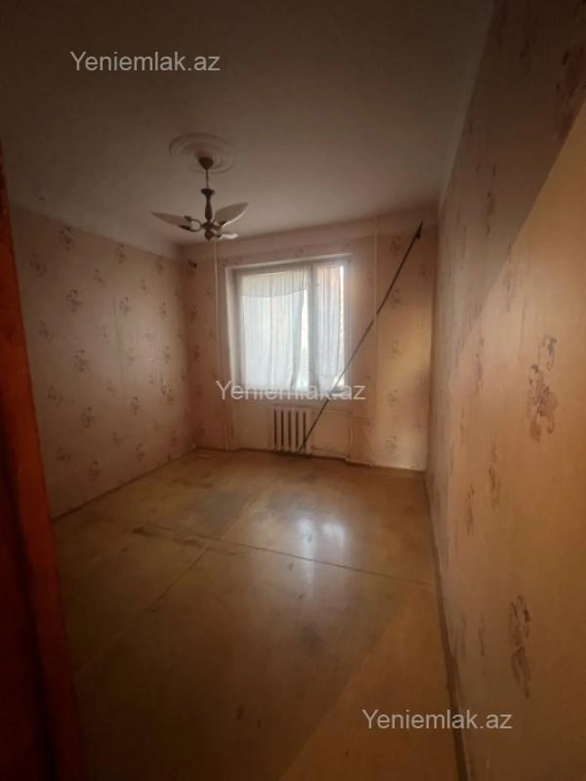 Satılır 5 otaqlı köhnə tikili 110 m²
