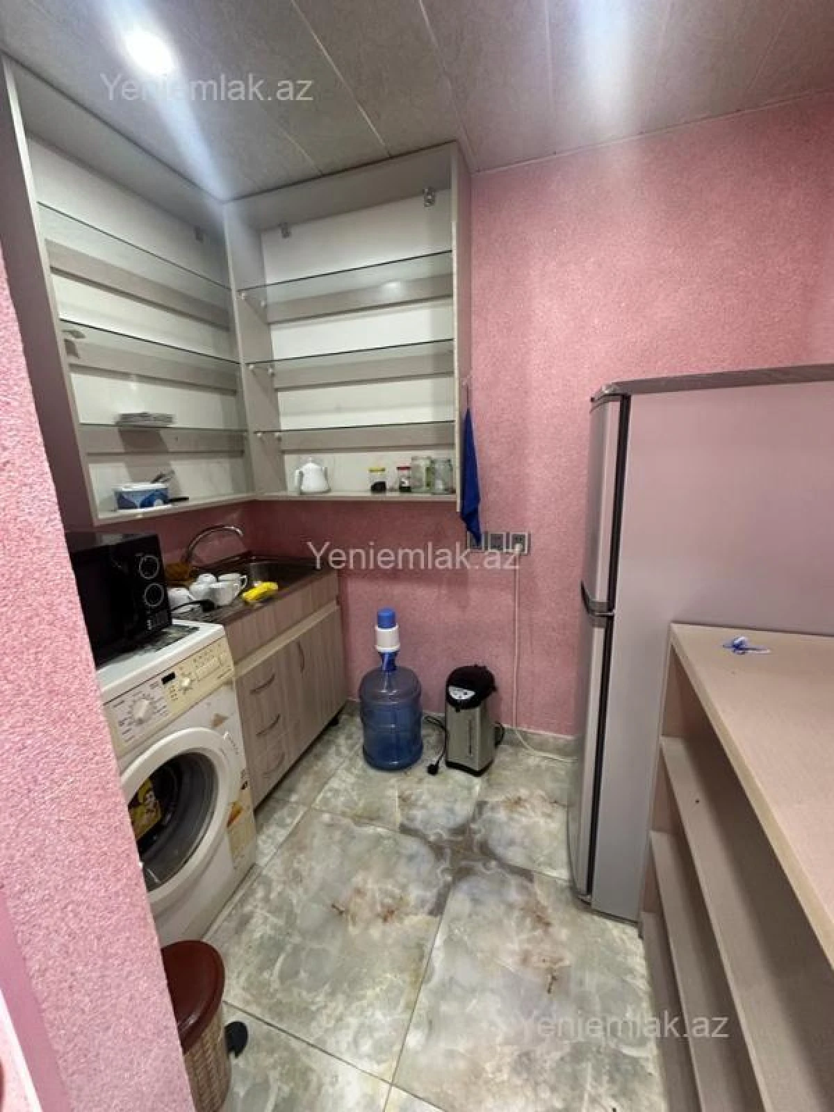 Satılır 1 otaqlı obyekt 70 m²