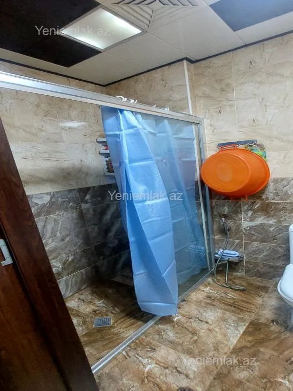 Satılır 2 otaqlı yeni tikili 72 m²