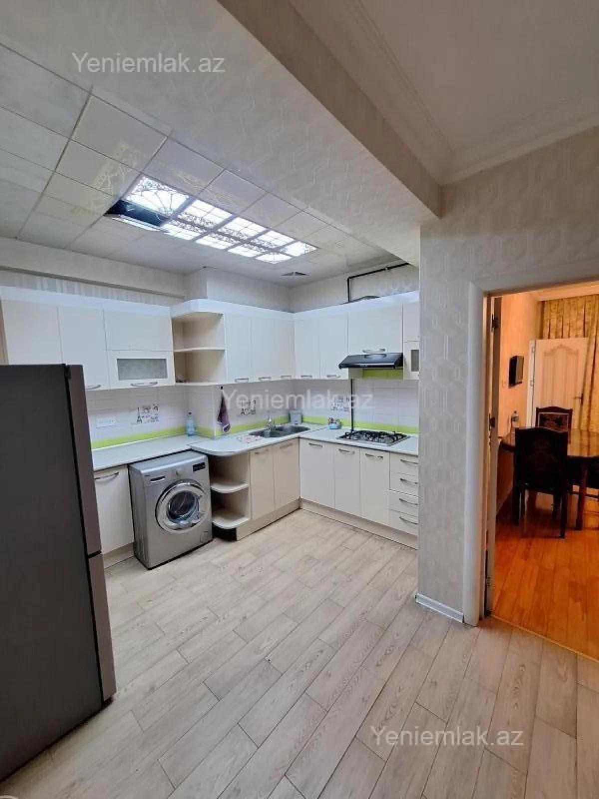 Satılır 2 otaqlı yeni tikili 55 m²