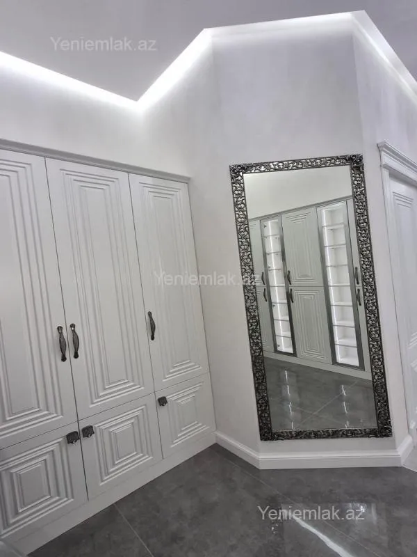 Satılır 2 otaqlı yeni tikili 68 m²