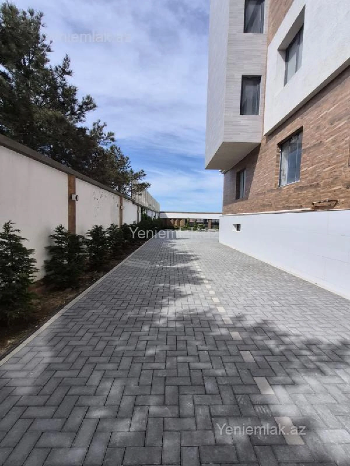 Satılır 2 otaqlı yeni tikili 68 m²