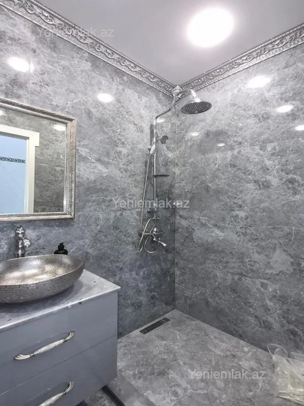 Satılır 2 otaqlı yeni tikili 68 m²