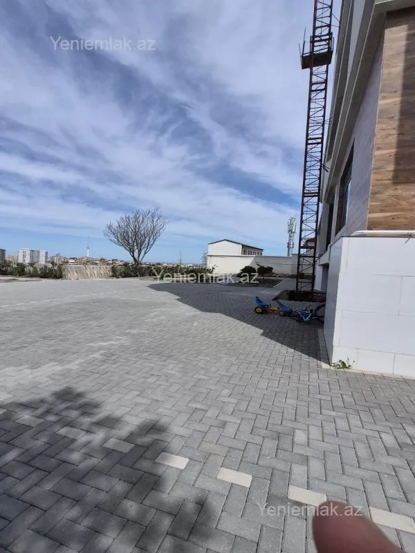 Satılır 2 otaqlı yeni tikili 68 m²